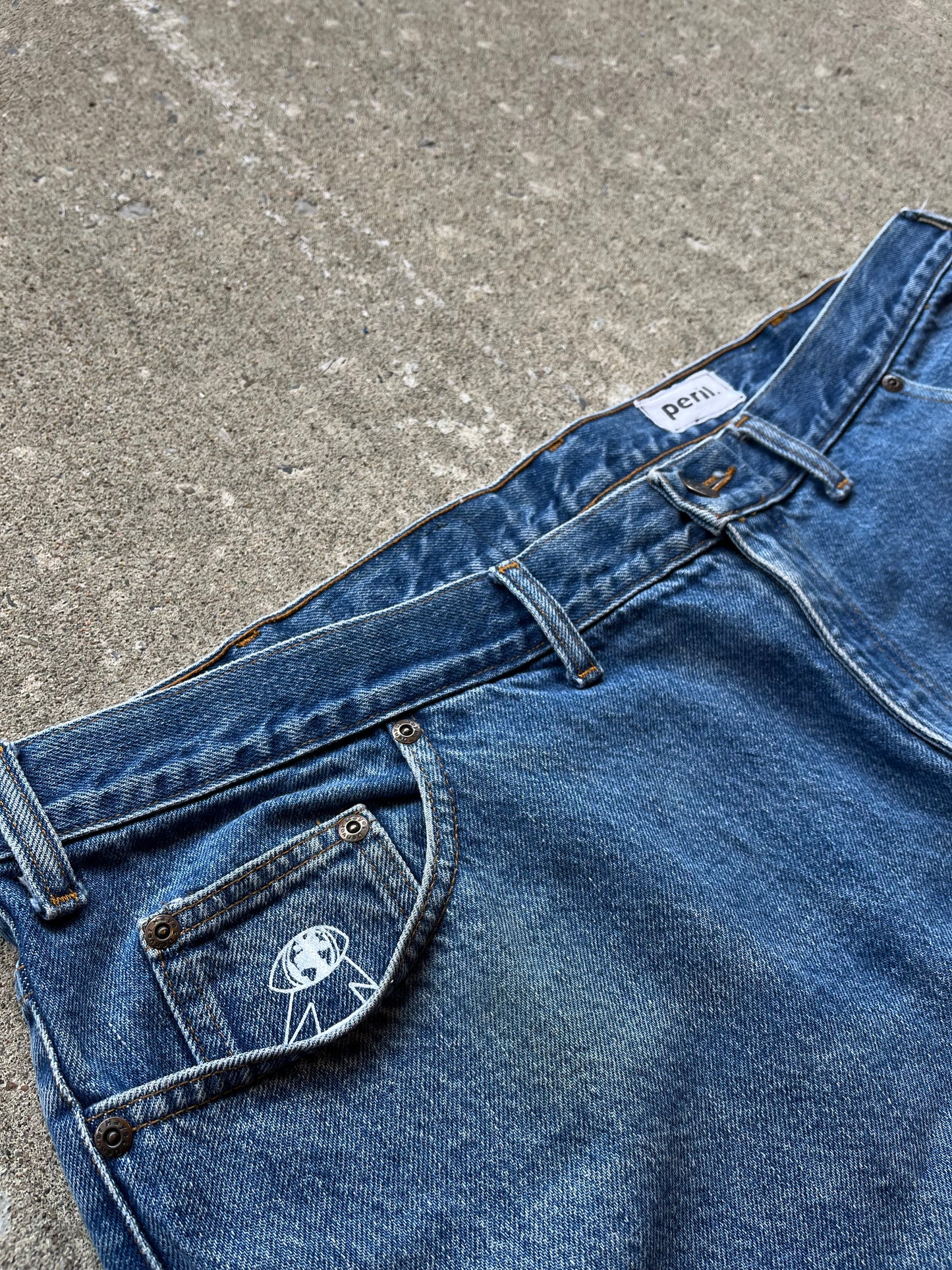 Upcycled jeans 04