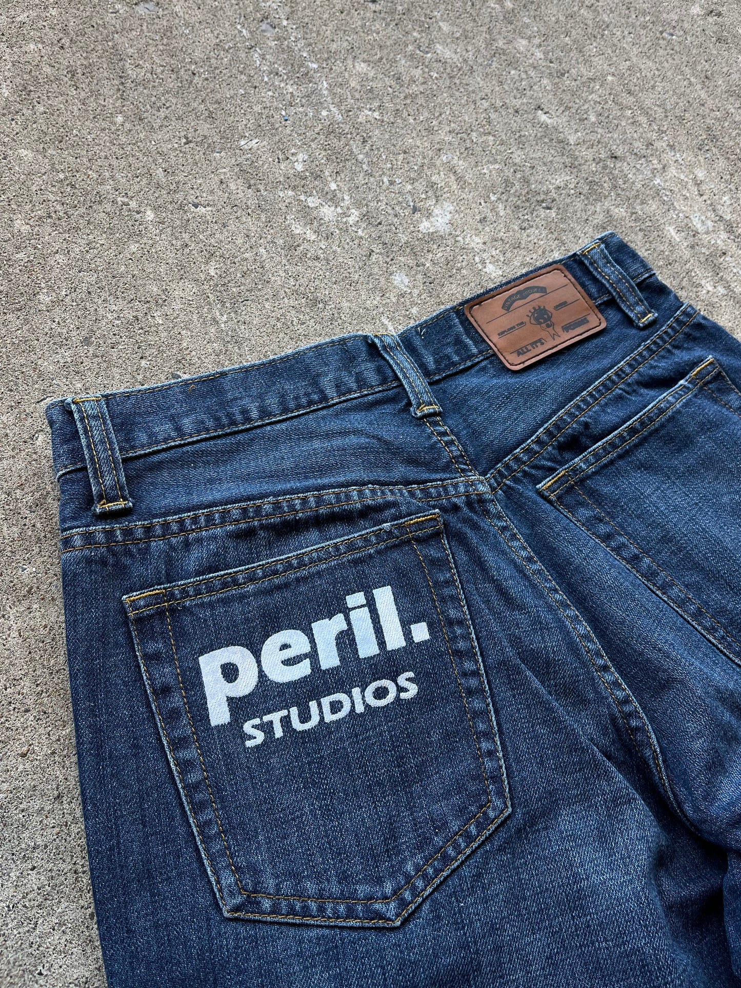 Upcycled jeans 01